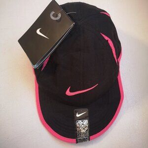 NWT Nike Toddler Size 2/4T Black with Hyper Pink Trim Baseball Hat